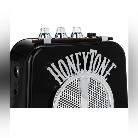 Honeytone - mini practice amp battery powered portable preowned - Picture 2 of 5
